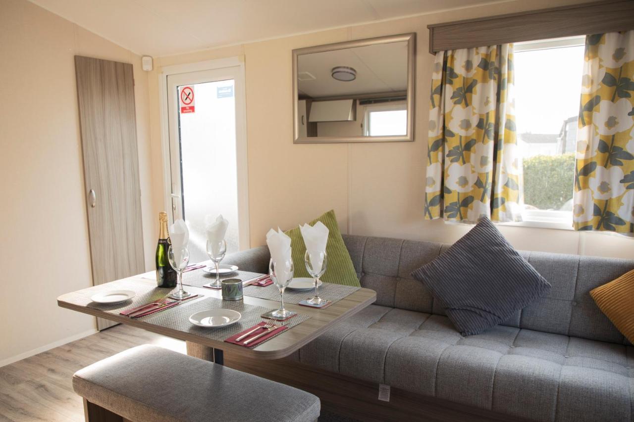 41 Orchard Bank, 3 Bed, Rockley Park Poole Villa Ngoại thất bức ảnh