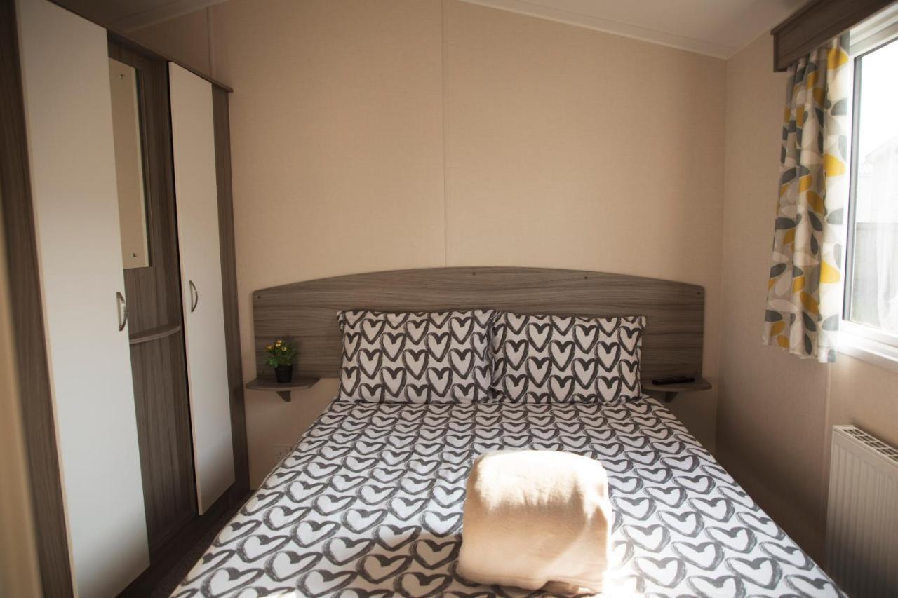 41 Orchard Bank, 3 Bed, Rockley Park Poole Villa Ngoại thất bức ảnh