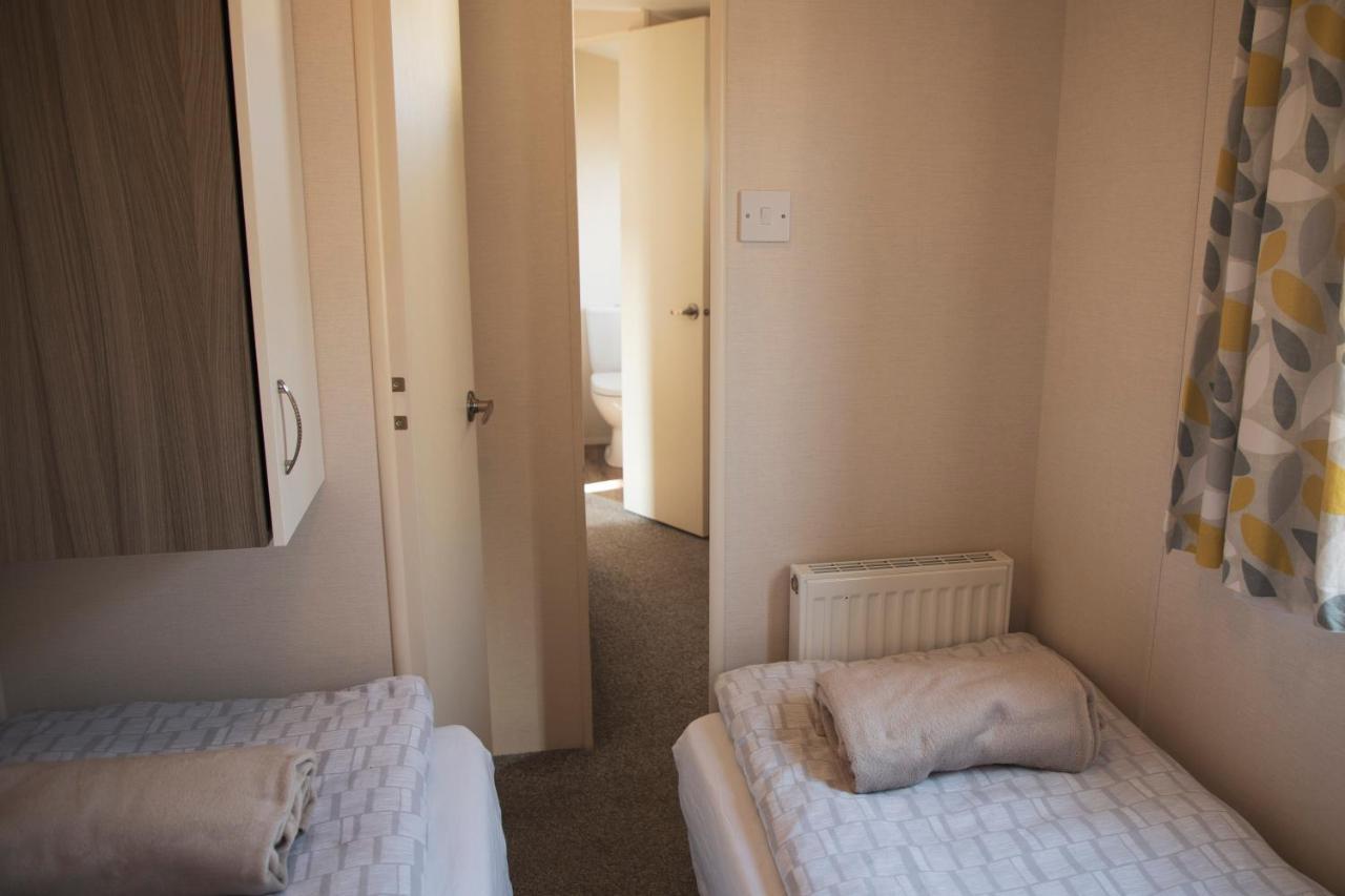41 Orchard Bank, 3 Bed, Rockley Park Poole Villa Ngoại thất bức ảnh