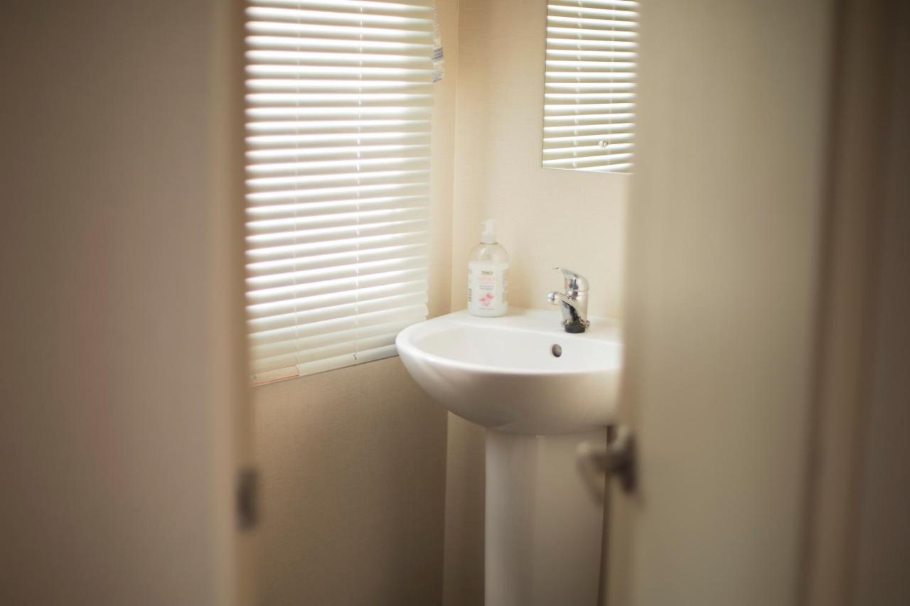 41 Orchard Bank, 3 Bed, Rockley Park Poole Villa Ngoại thất bức ảnh